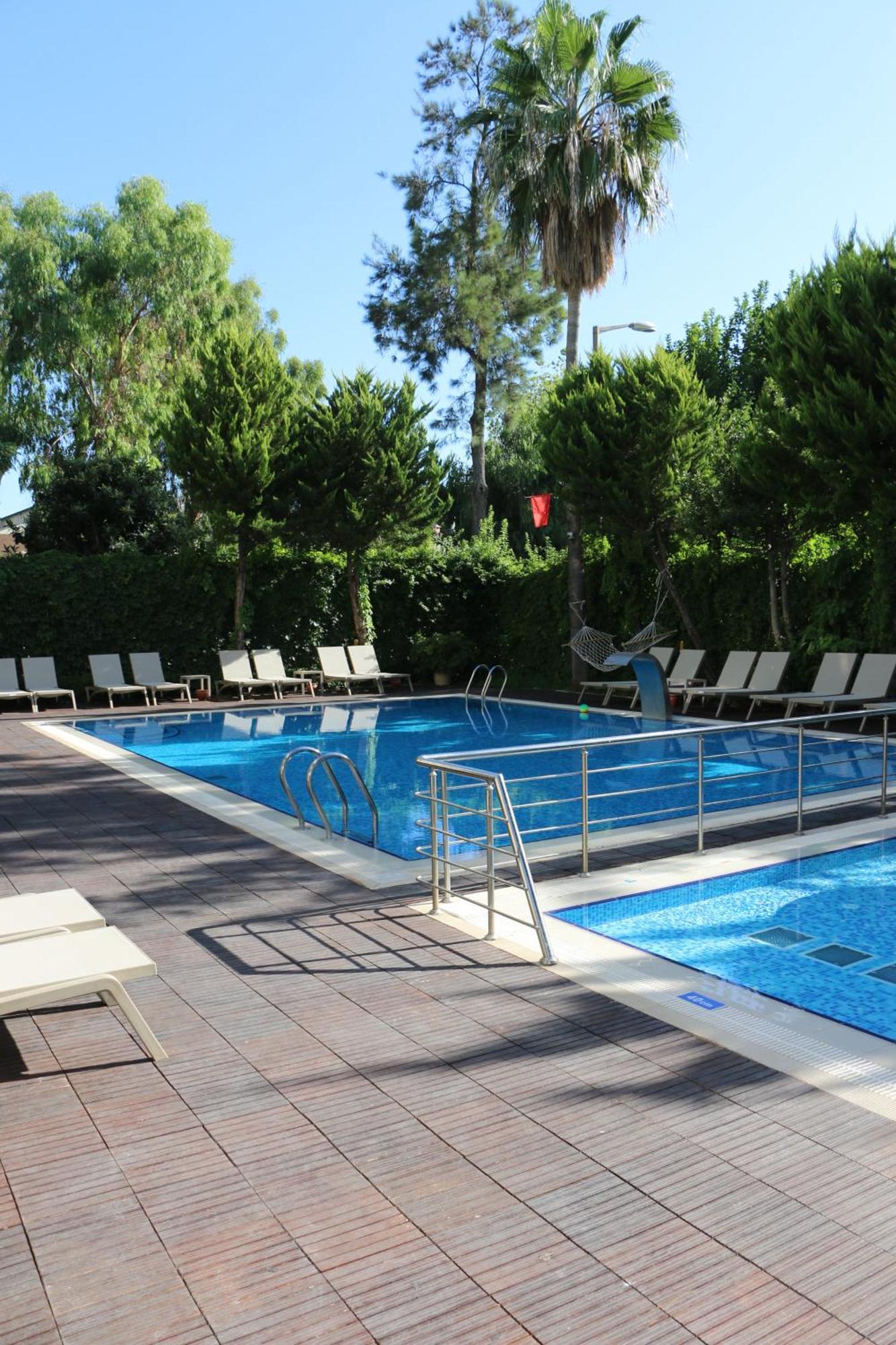 Ambassador Hotel & Spa Antalya Bagian luar foto