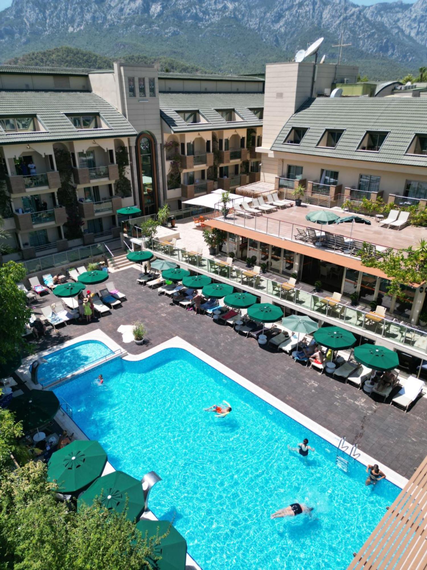 Ambassador Hotel & Spa Antalya Bagian luar foto