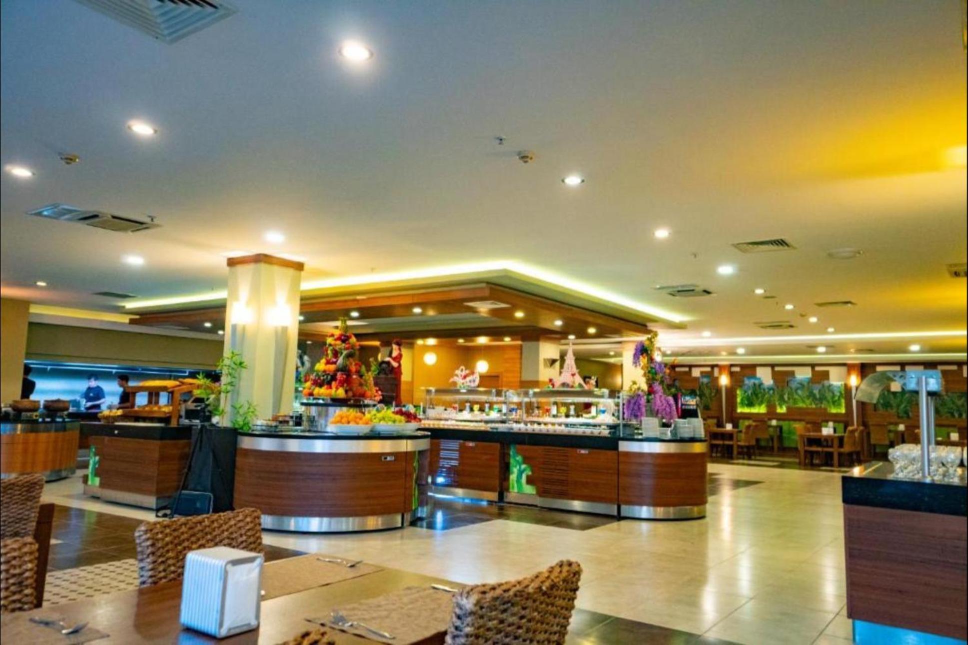 Ambassador Hotel & Spa Antalya Bagian luar foto