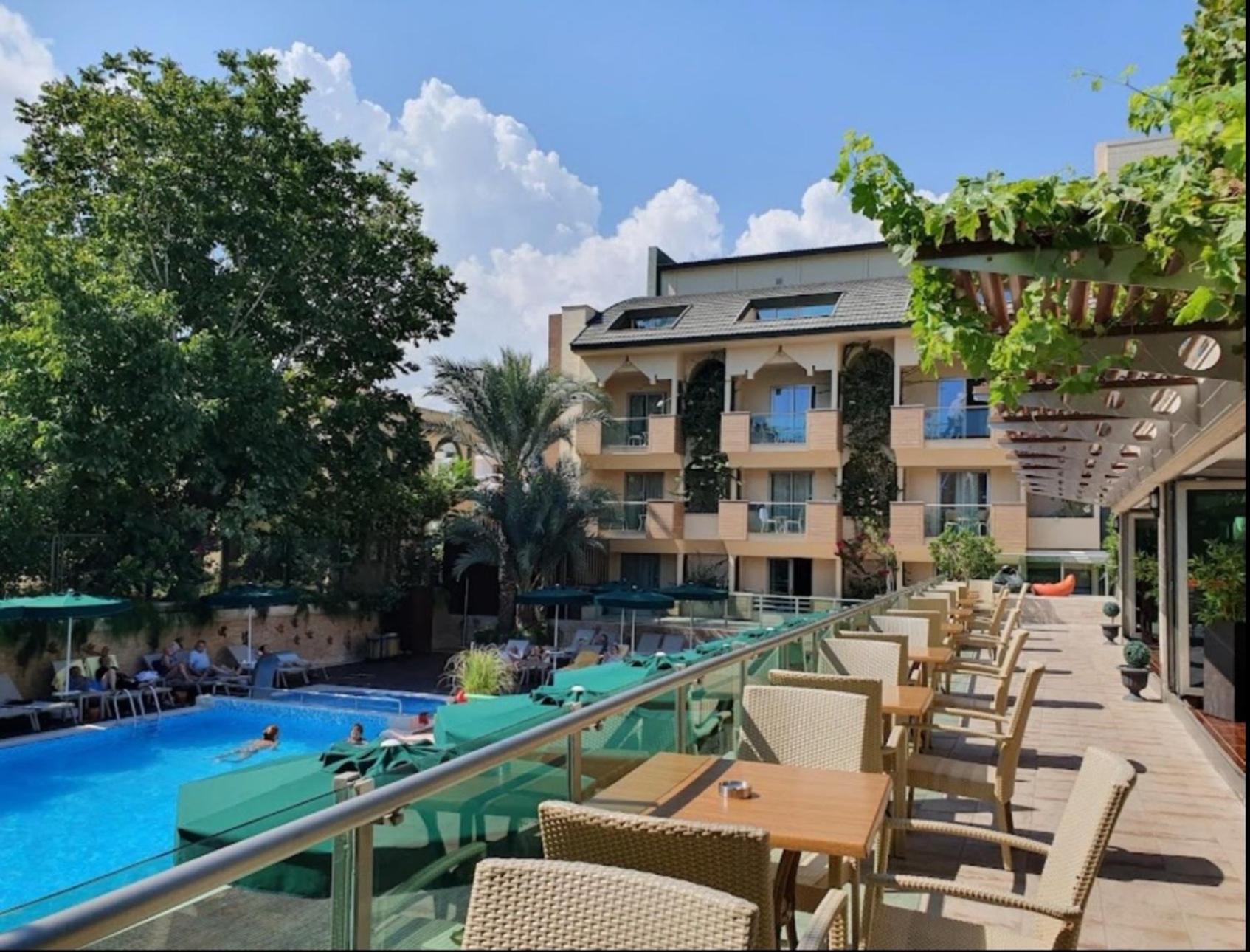 Ambassador Hotel & Spa Antalya Bagian luar foto